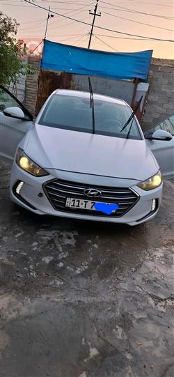 هیوندای ئەلەنترا
